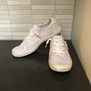 Roxy girl’s cotton candy colour canvas sneakers